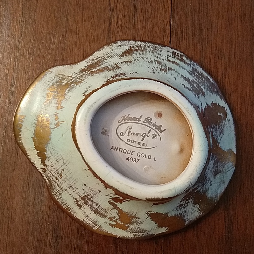 Stangl Shell Dish - Picture 2 of 5